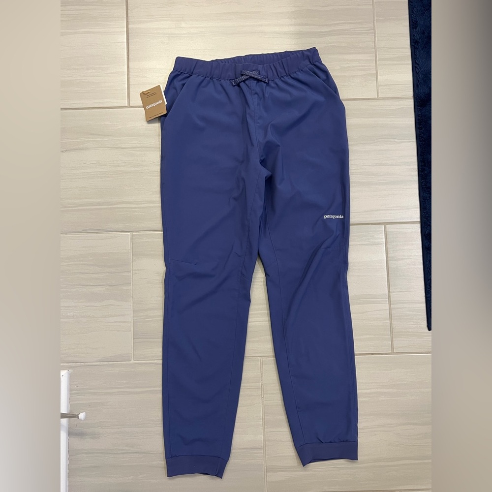 NWT Patagonia Men's Terrebonne Joggers S - solstice purple
